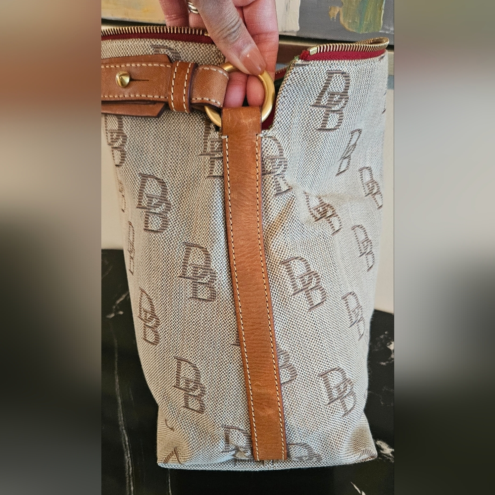 Dooney & Bourke Brown Vintage Tote - Picture 6 of 16